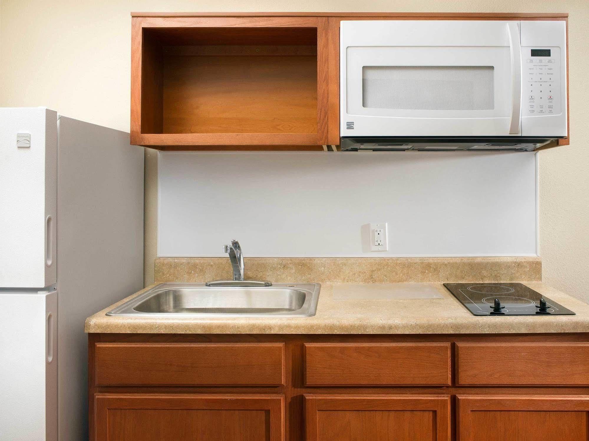 Woodspring Suites Akron 포티지 레이크 외부 사진